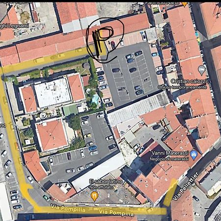 Appartamento Centro Citta Free Private Car Parking リヴォルノ エクステリア 写真