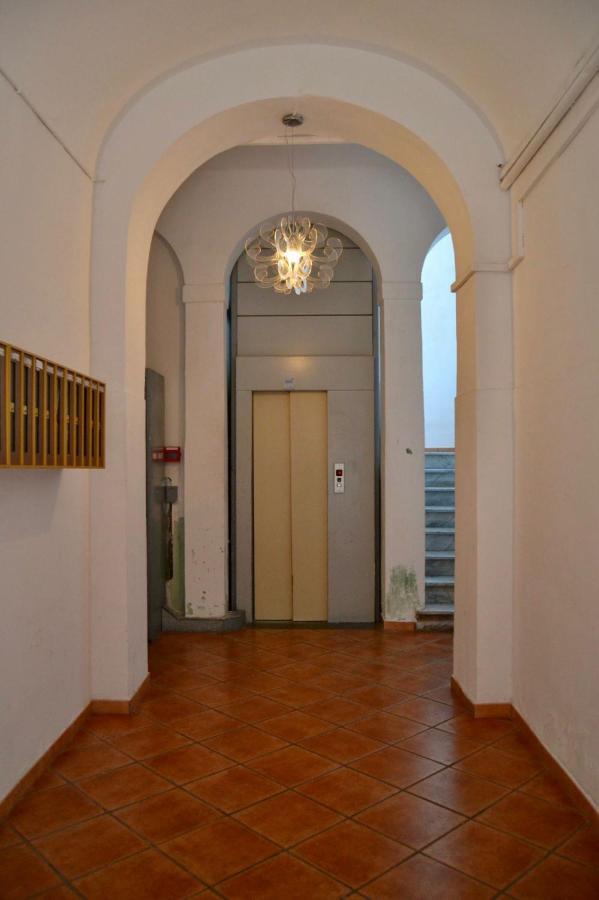Appartamento Centro Citta Free Private Car Parking リヴォルノ エクステリア 写真